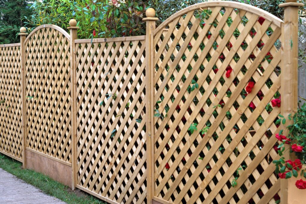 1. The Different Types of Fences and Their Unique Features