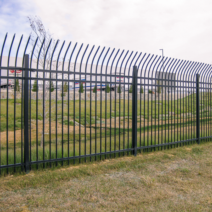 23. Metal Fences: Strength, Security, and Style Combined