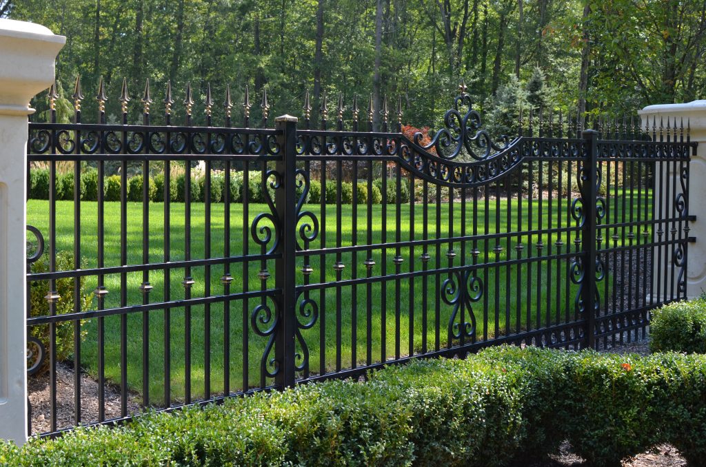 5. Unveiling the Strength and Elegance of Metal Fences