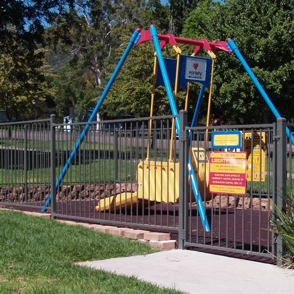 Childproof Fencing Solutions for Play Areas