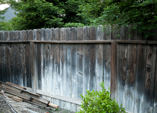 Fence Restoration: Bringing New Life to Old Fences