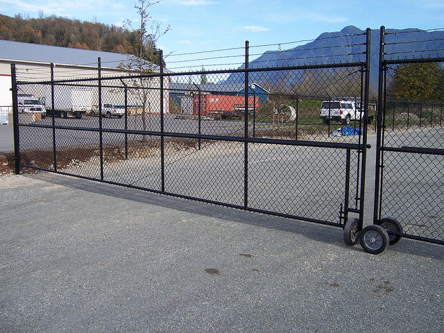 Fencing Solutions for Commercial Properties