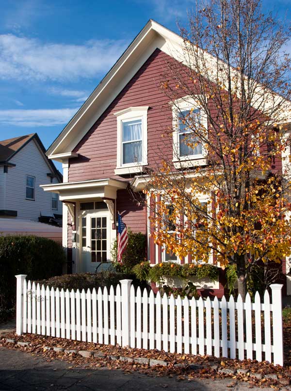 Fencing Solutions for Historic Properties