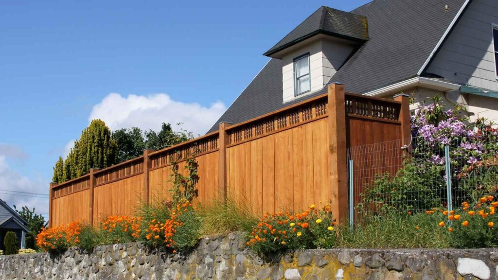 Increasing Your Homes Privacy with a Fence