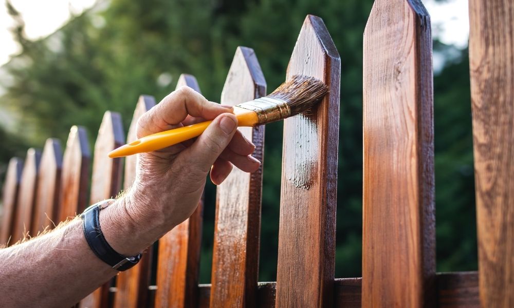 Maintaining Your Fence in Different Weather Conditions