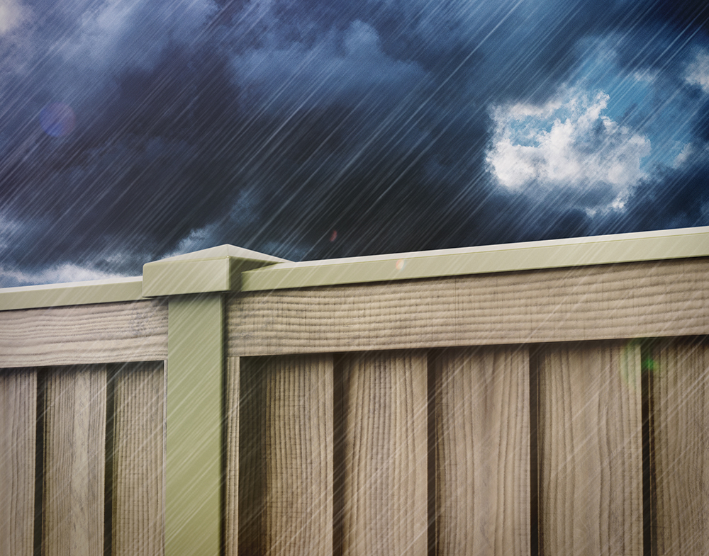 Maintaining Your Fence in Different Weather Conditions