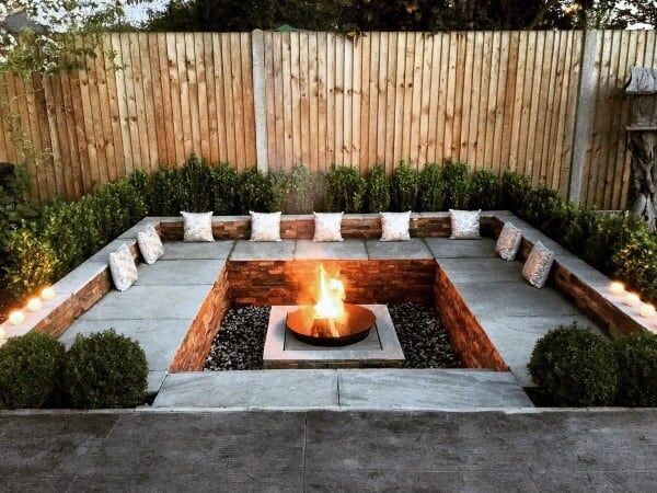 The Benefits of Adding Fire Pits to Your Fence