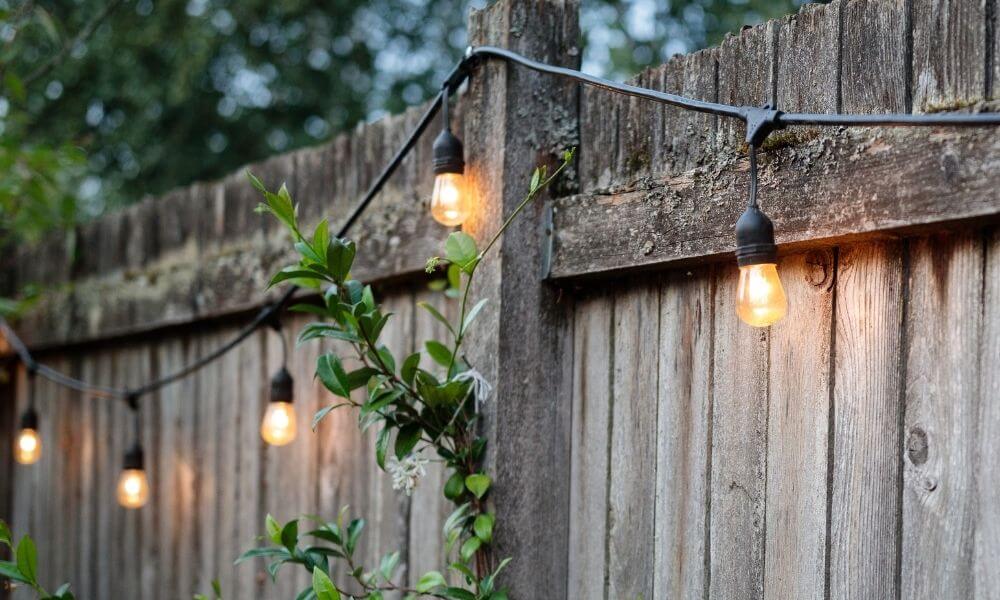 The Benefits of Adding Lighting to Your Fence