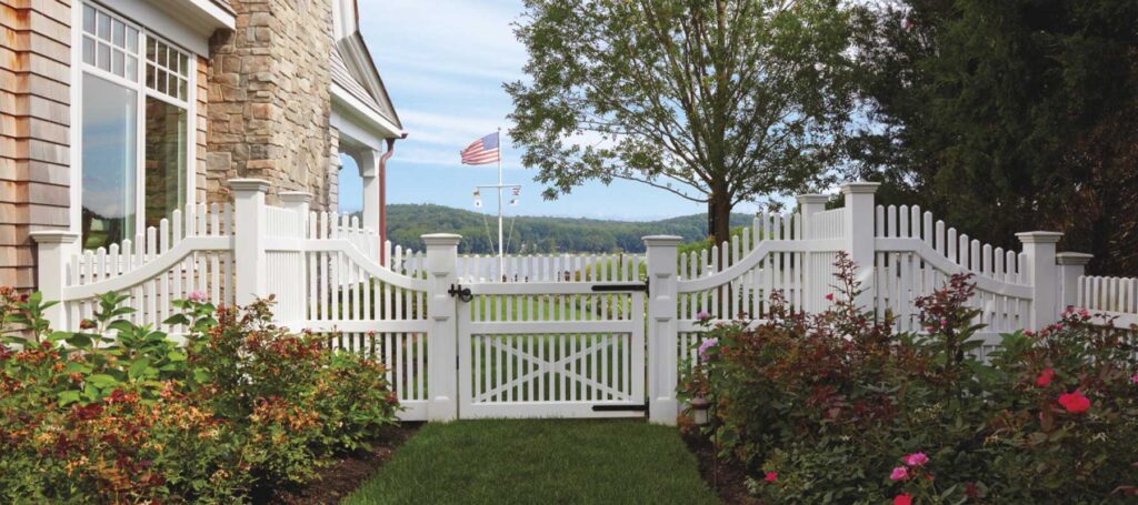 The Role of Fences in Defining Outdoor Spaces