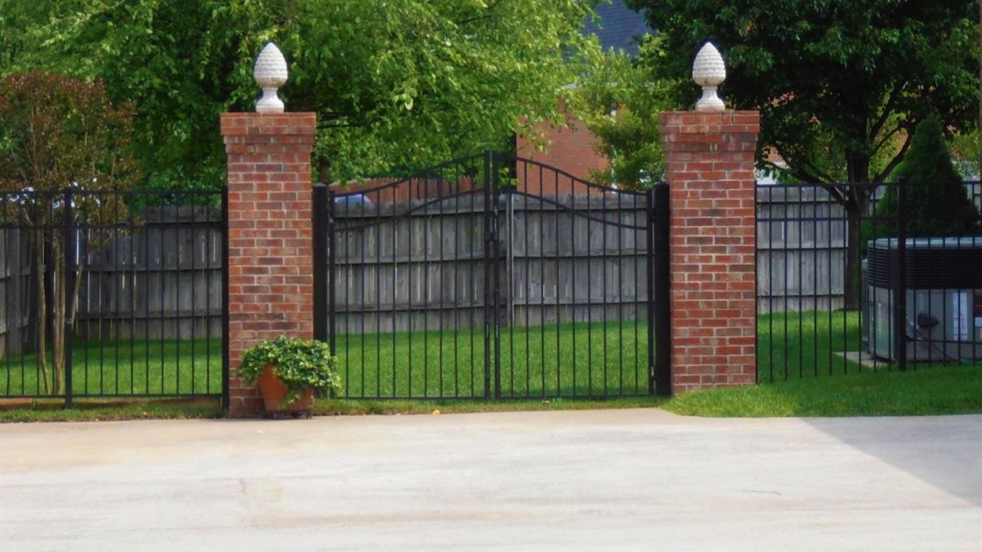 32. The Importance of Proper Fence Gate Integration