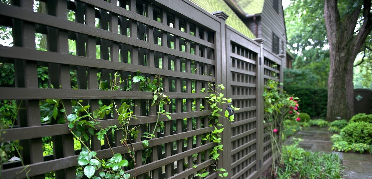 44. How Fences Can Enhance Curb Appeal