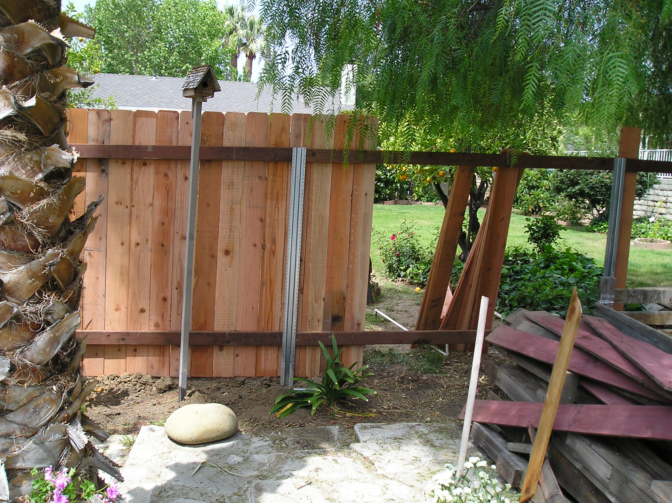 76. How to Repurpose Old Fences into New Functional Pieces