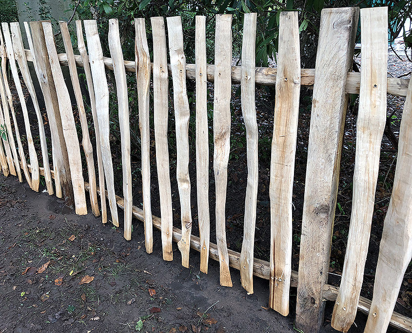 77. Achieving a Rustic Look with Weathered Fences