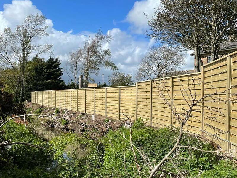 113. Exploring Fence Options for Coastal Properties