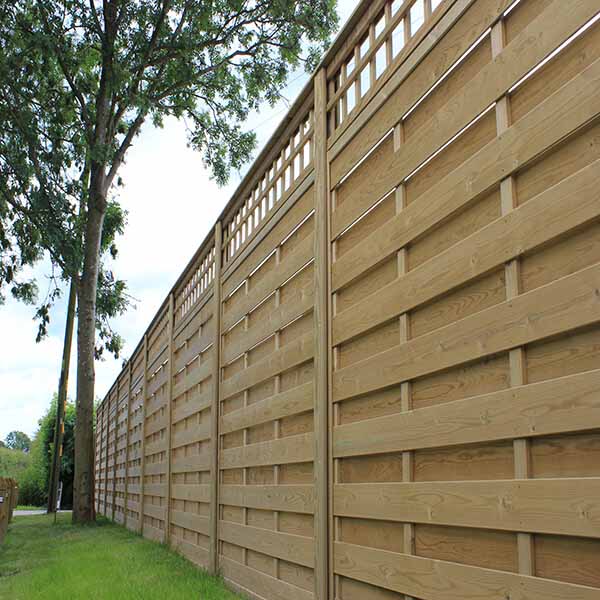 138. Understanding the Impact of Fences on Wind Patterns in Your Yard