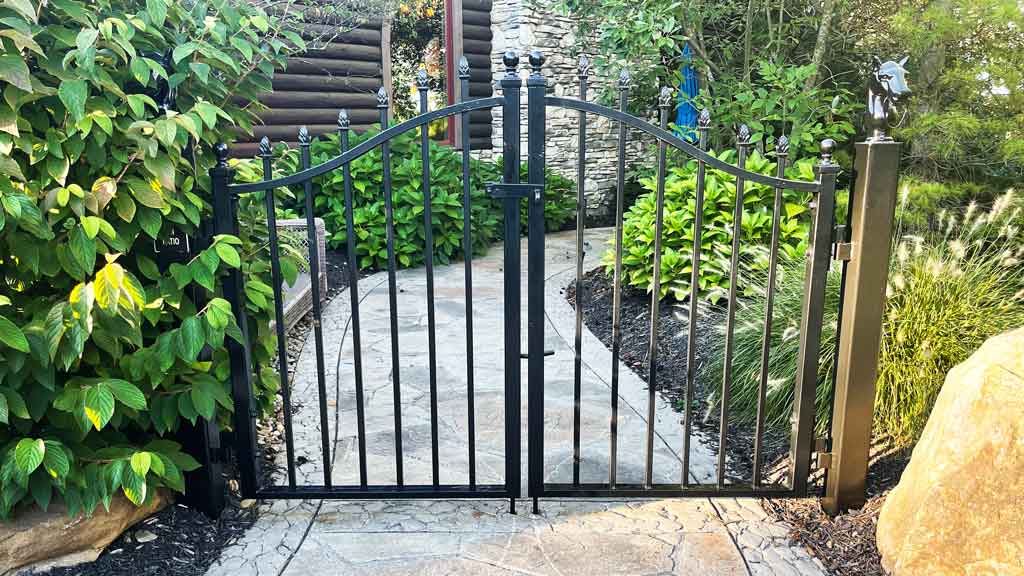 97. The Benefits of Wrought Iron Fences for Classic Elegance