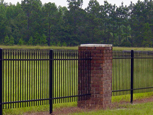 99. Exploring Fence Options for Commercial Properties